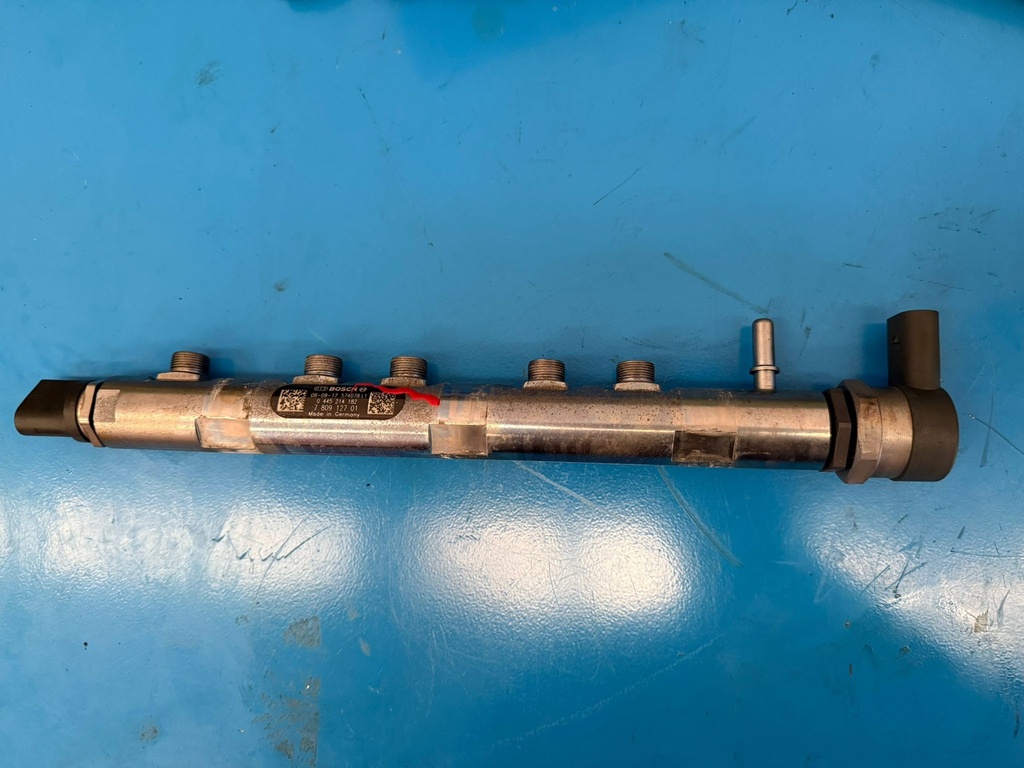 [INY00245] Rampa inyectora BMW Serie 3 E90 E91 2.0 D 318D N47D20C N47 7809127