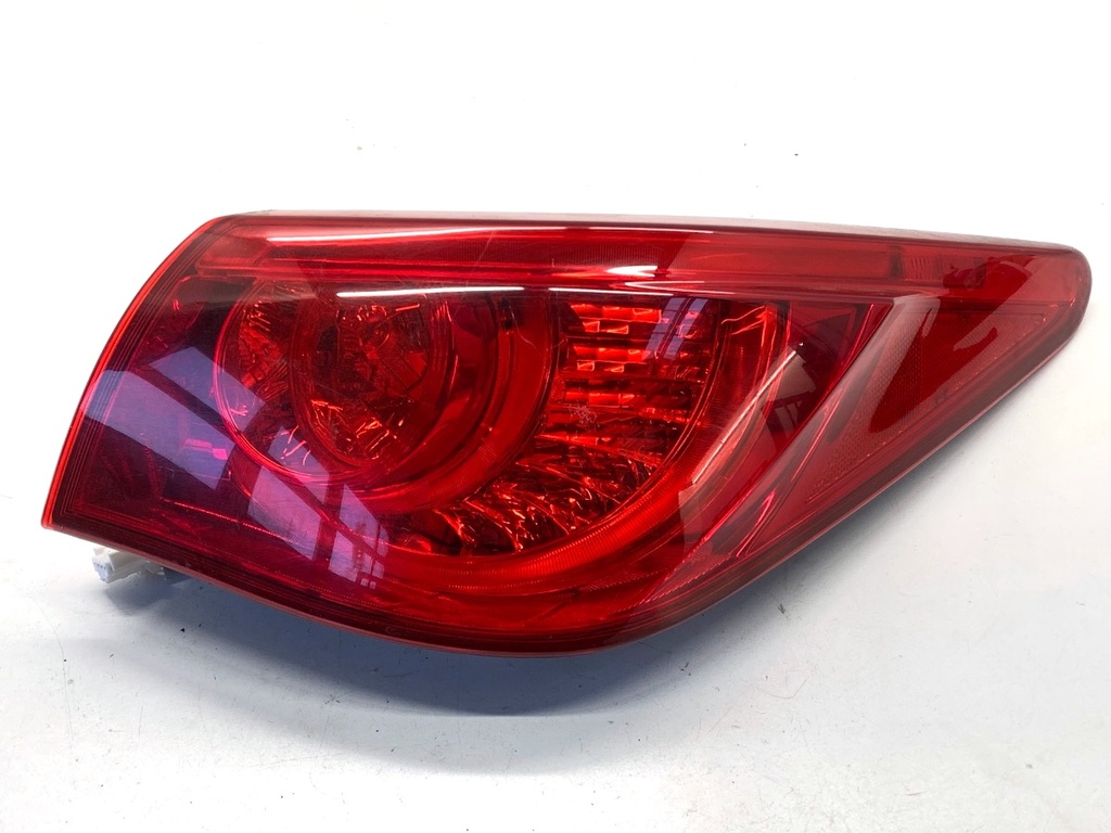 [STARK-853887] Piloto trasero derecho INFINITI Q50 2013-2022
