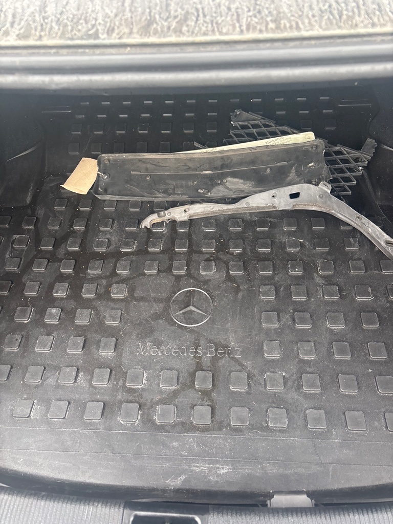 [EPE-116306] Cubierta de rueda de repuesto para Mercedes-Benz Clase C C 220 CDI 2013