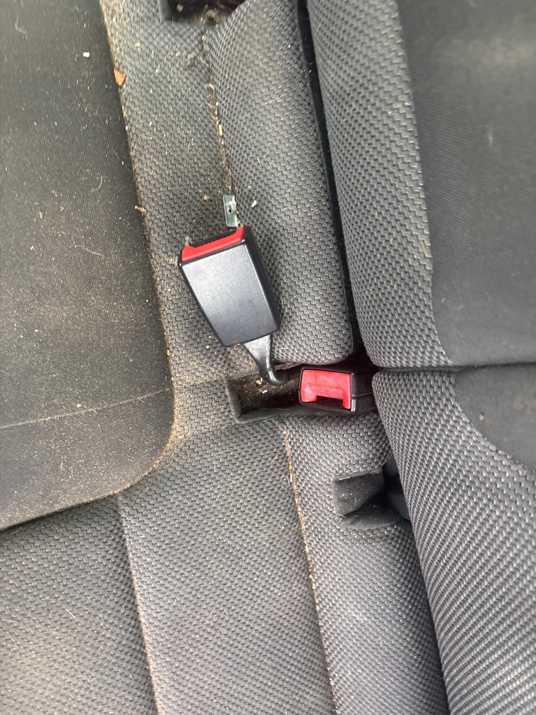 [EPE-116459] Cinturón de seguridad trasero central izquierdo 2012 Audi A3 1.6 TDI