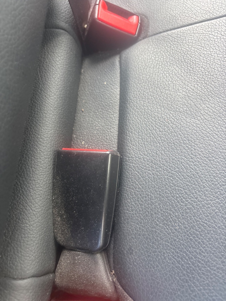 [EPE-116823] Cinturón de seguridad trasero central para Mercedes-Benz E-Class E 220 2015