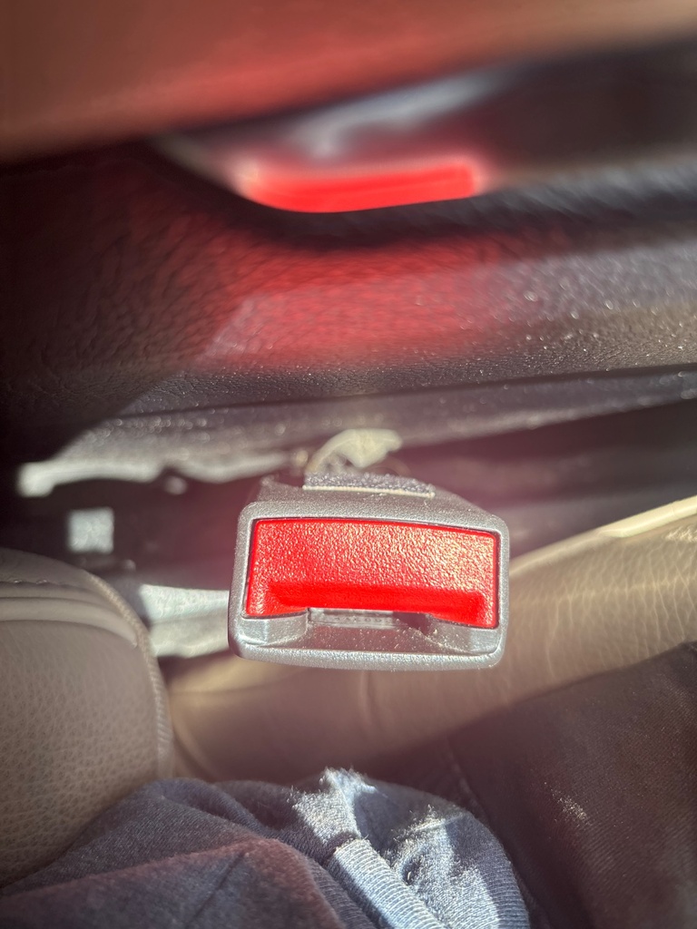 [EPE-117606] Interruptor de cinturón seguridad delantero derecho Mercedes-Benz M-Class 2012