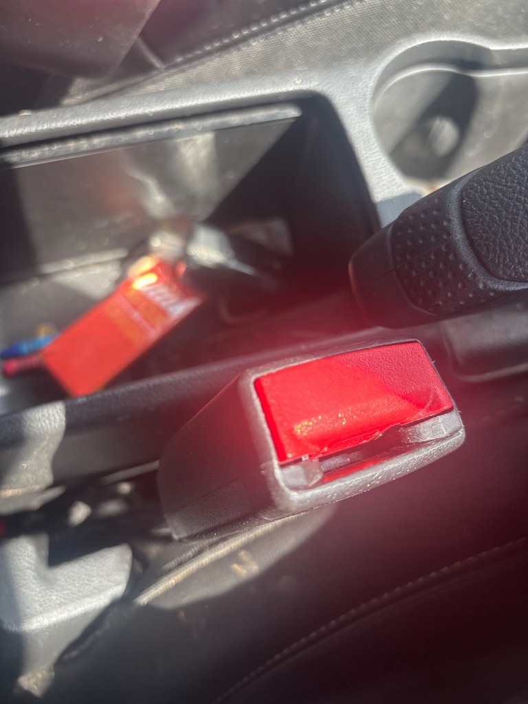[EPE-117968] Interruptor de cinturón seguridad delantero derecho Opel Mokka J13 1.4 B14NET 103kW 140CV 2015