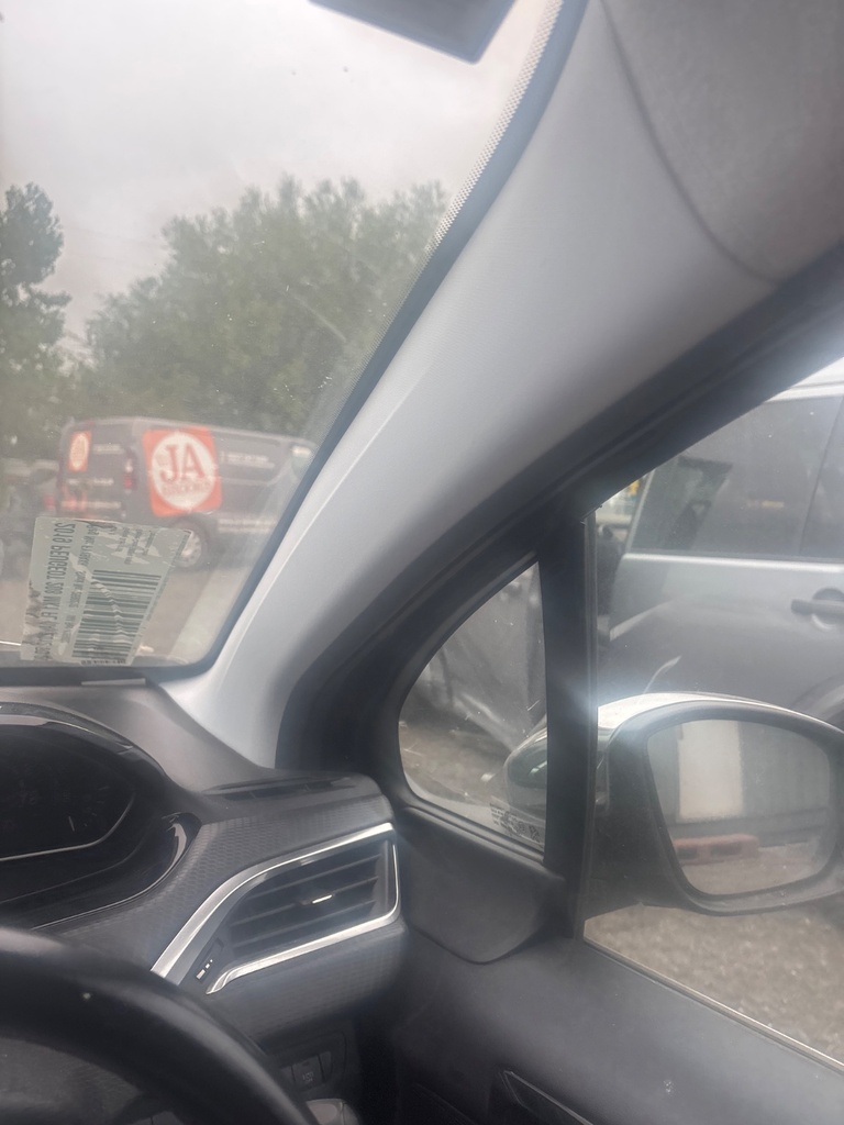 [EPE-118264] Pilar A Peugeot 208 1.2 VTI / PureTech 82 (2019)