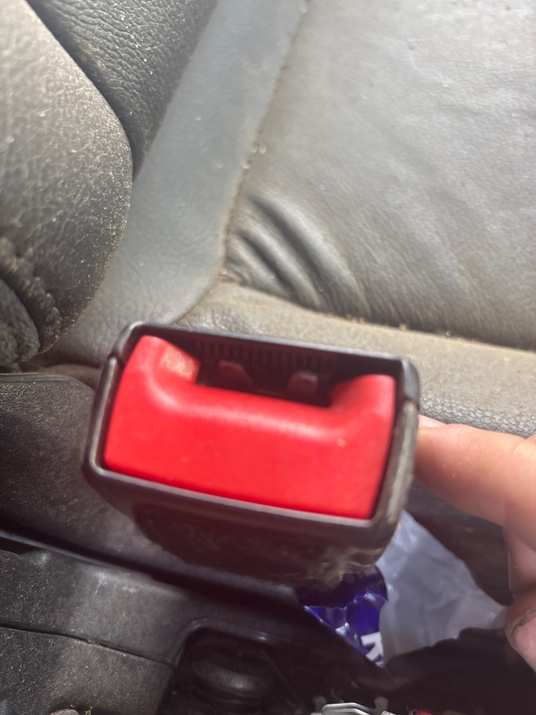 [EPE-118358] Cinturón de seguridad trasero central Land Rover Discovery 3.0 306DT