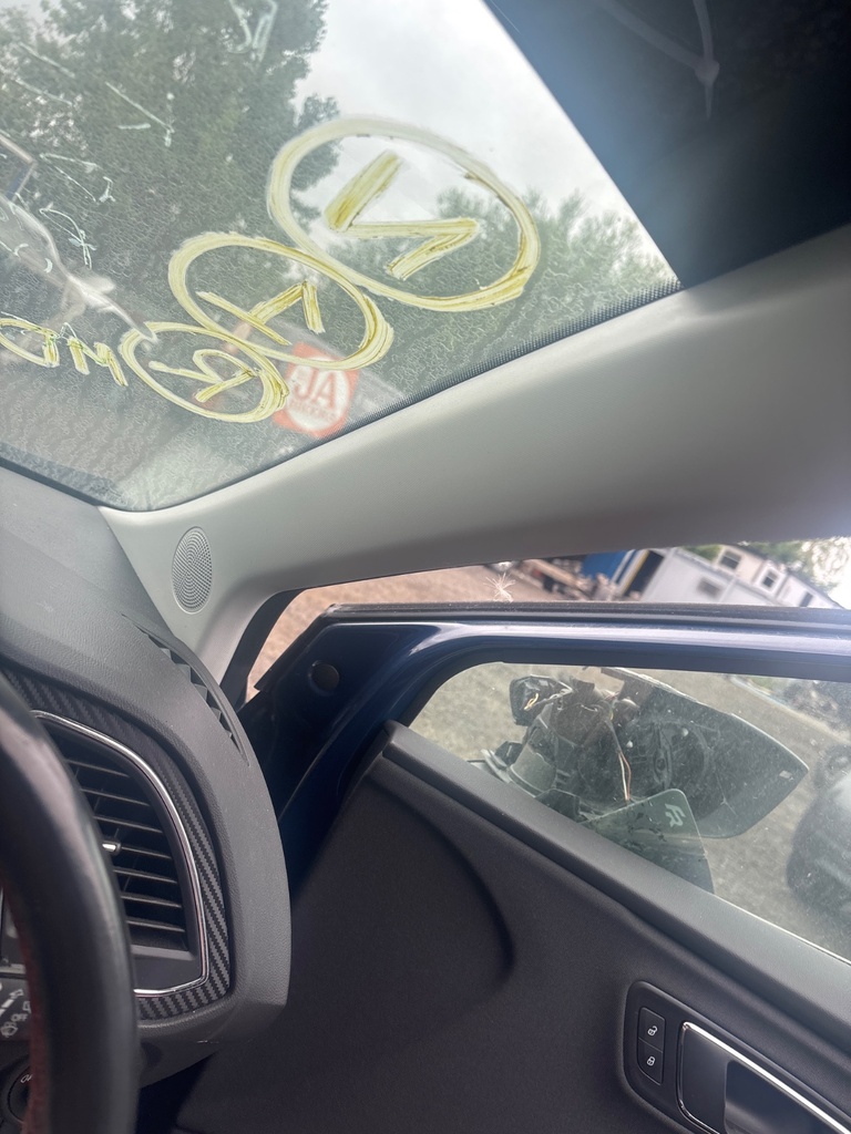 [EPE-118413] Pilar A Seat Leon 5F1 1.4 TSI 2018