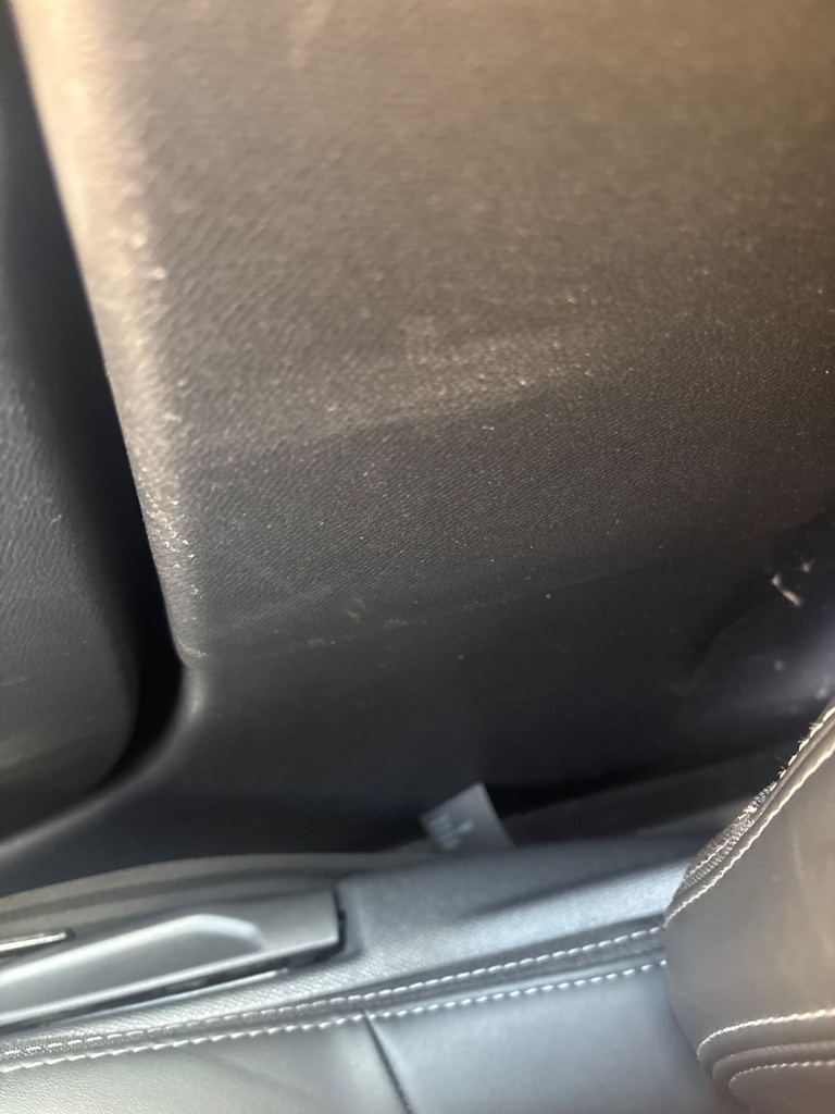 [EPE-118674] Embellecedor pilar B inferior derecha Peugeot 208 II P21E 1.5 BlueHDI 100