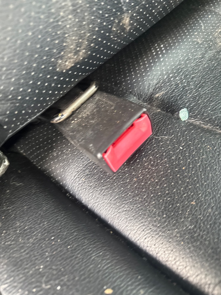 [EPE-118914] Cinturón de seguridad trasero central izquierdo para Land Rover Discovery 2019