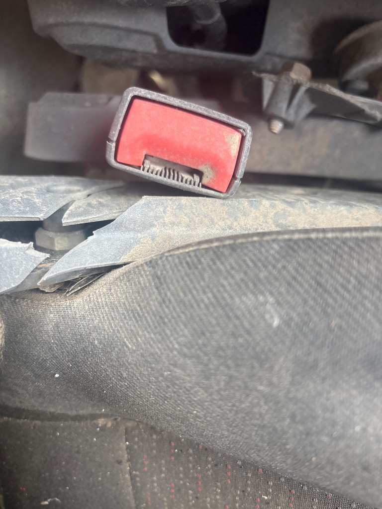 [EPE-119238] Interruptor de cinturón seguridad delantero derecho Peugeot Boxer 2.2 2022