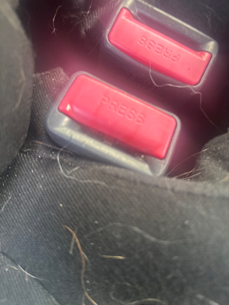 [EPE-120022] Cinturón de seguridad trasero Stalk Fila Central RH Mazda CX-5 2.2 D 2014