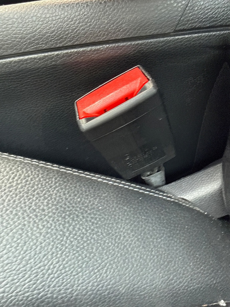 [EPE-120221] Cinturón de seguridad delantero izquierdo Mercedes-Benz Clase A 2016-2018