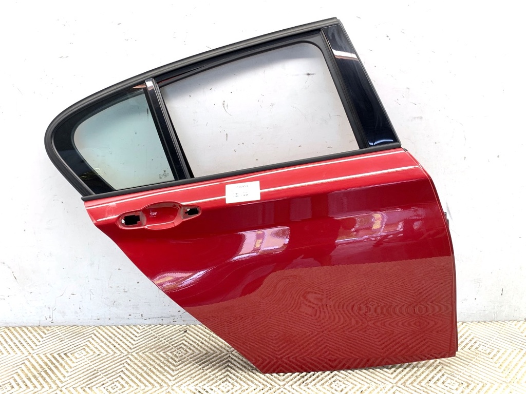 [STARK-735954] Puerta trasera derecha BMW Serie 1 (F20) 2011-2019