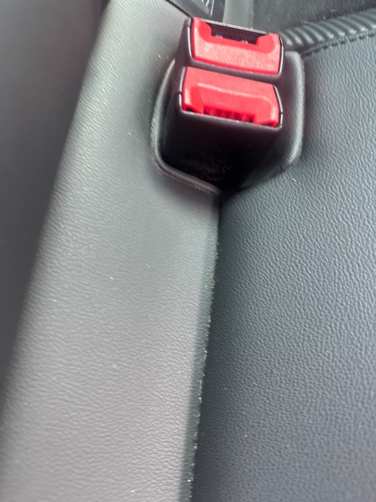 [EPE-120516] Cinturón de seguridad trasero central Seat Leon 2.0 Cupra 2017