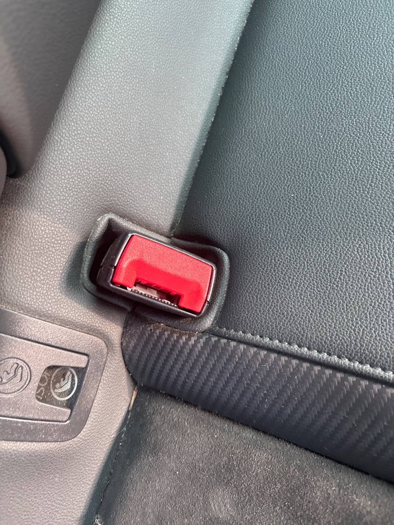 [EPE-120520] Cinturón de seguridad trasero Stalk Fila Central RH Seat Leon 2.0 Cupra 2017