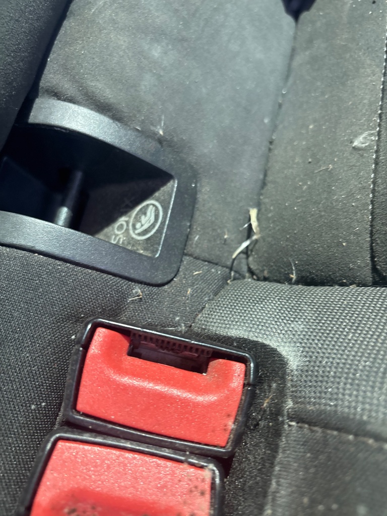 [EPE-120685] Cinturón de seguridad trasero fila central LH VW Golf 1.5 TSI 2019