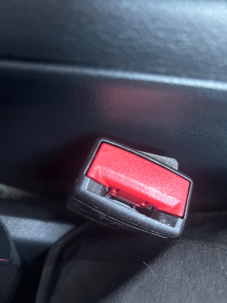 [EPE-120887] Interruptor de cinturón seguridad delantero derecho 2015 Mercedes A-Class A 220