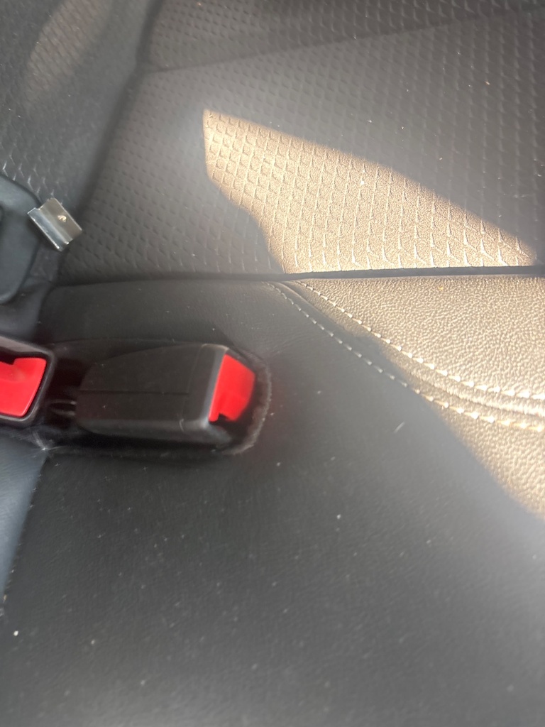 [EPE-121095] Cinturón de seguridad trasero central para Audi A4 2.0 35 TFSI Mild Hybrid 2021