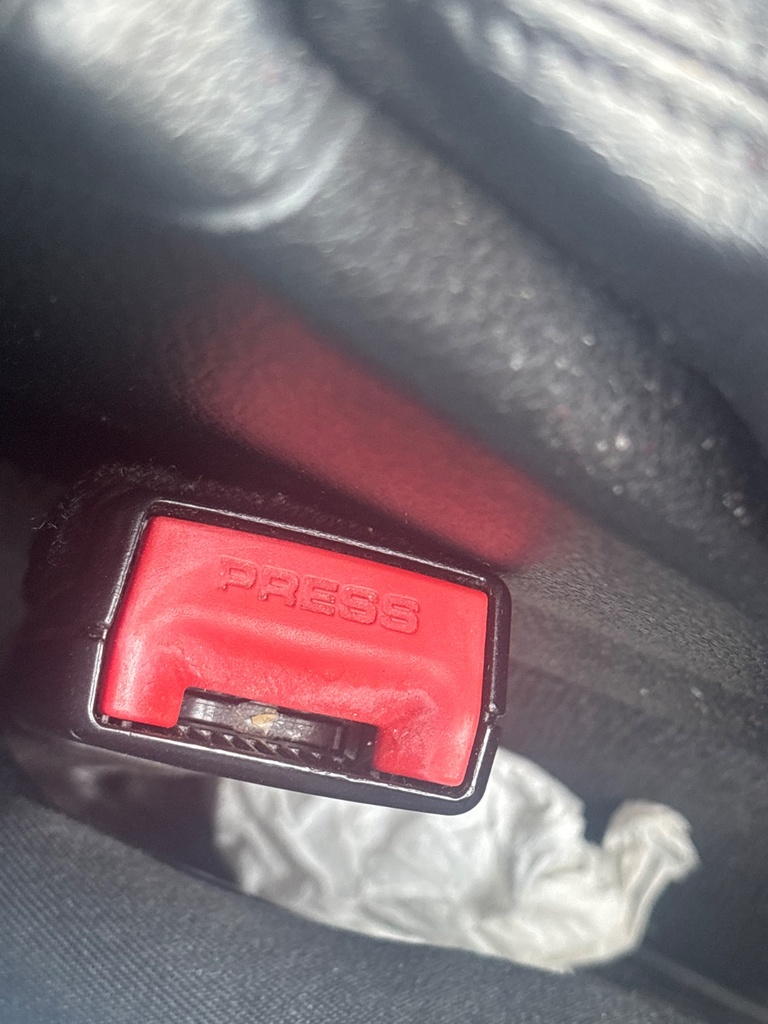 [EPE-121398] Interruptor cinturón seguridad delantero derecho para BMW Serie 3 F30 F80 2012