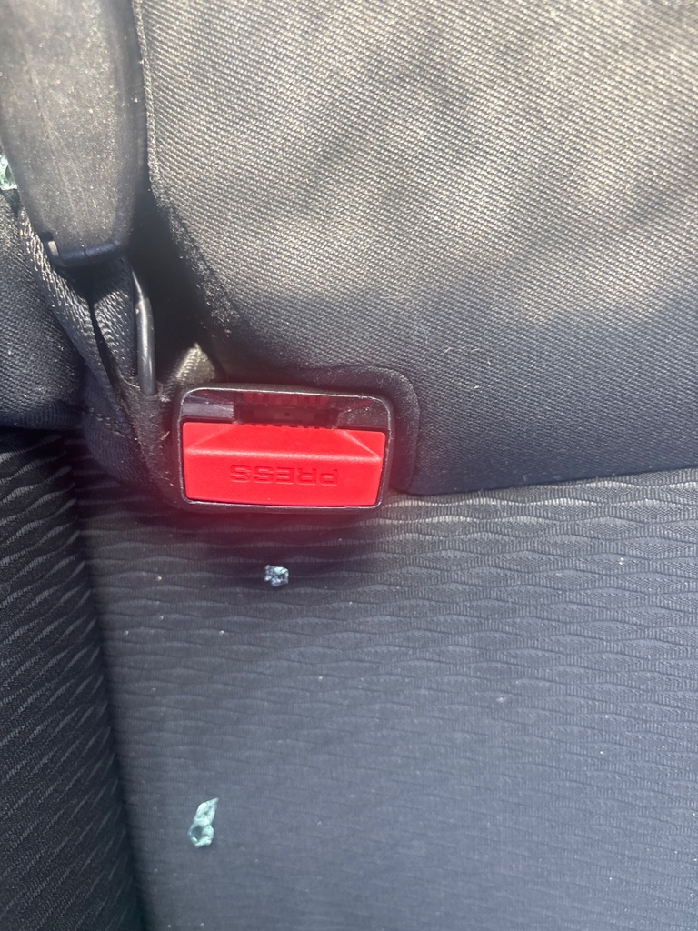 [EPE-121450] Cinturón de seguridad trasero Stalk Fila Central RH BMW 3 Series F30 F80 03/2012-10/2018