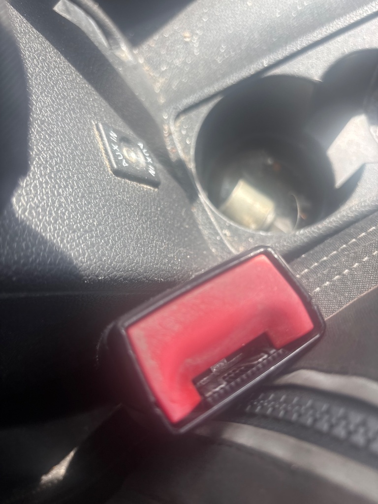 [EPE-121955] Interruptor de cinturón de seguridad delantero derecho para VW Scirocco 2.0 TDI 2010