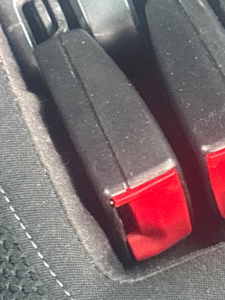[EPE-121991] Cinturón de seguridad trasero Stalk Fila Central LH VW Scirocco 2.0 TDI 2010