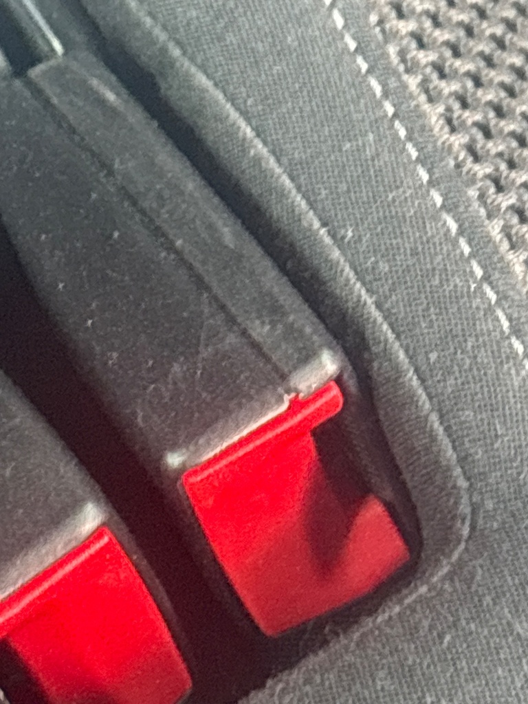 [EPE-121992] Cinturón de seguridad trasero Stalk Fila Central RH VW Scirocco 2.0 TDI 2010