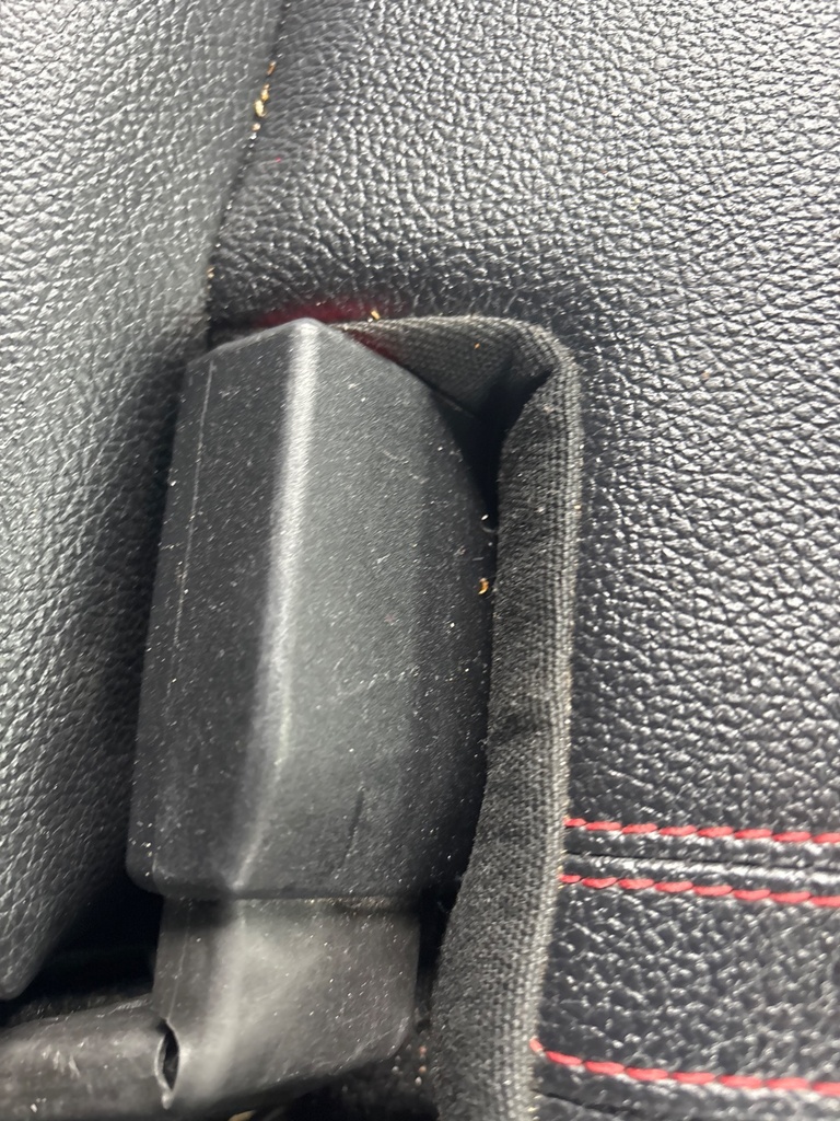 [EPE-122217] Cinturón de seguridad trasero central para Mercedes-Benz CLA 220 2017