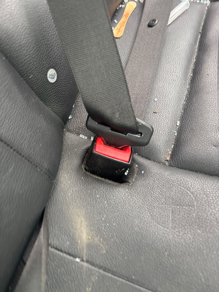 [EPE-122534] Cinturón de seguridad trasero Stalk Fila Central LH 2010 BMW 5er F10 3.0 528i