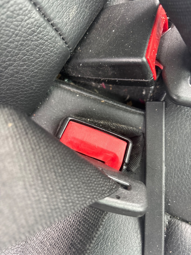 [EPE-122535] Cinturón de seguridad trasero Fila Central RH BMW 5er F10 528i 2010