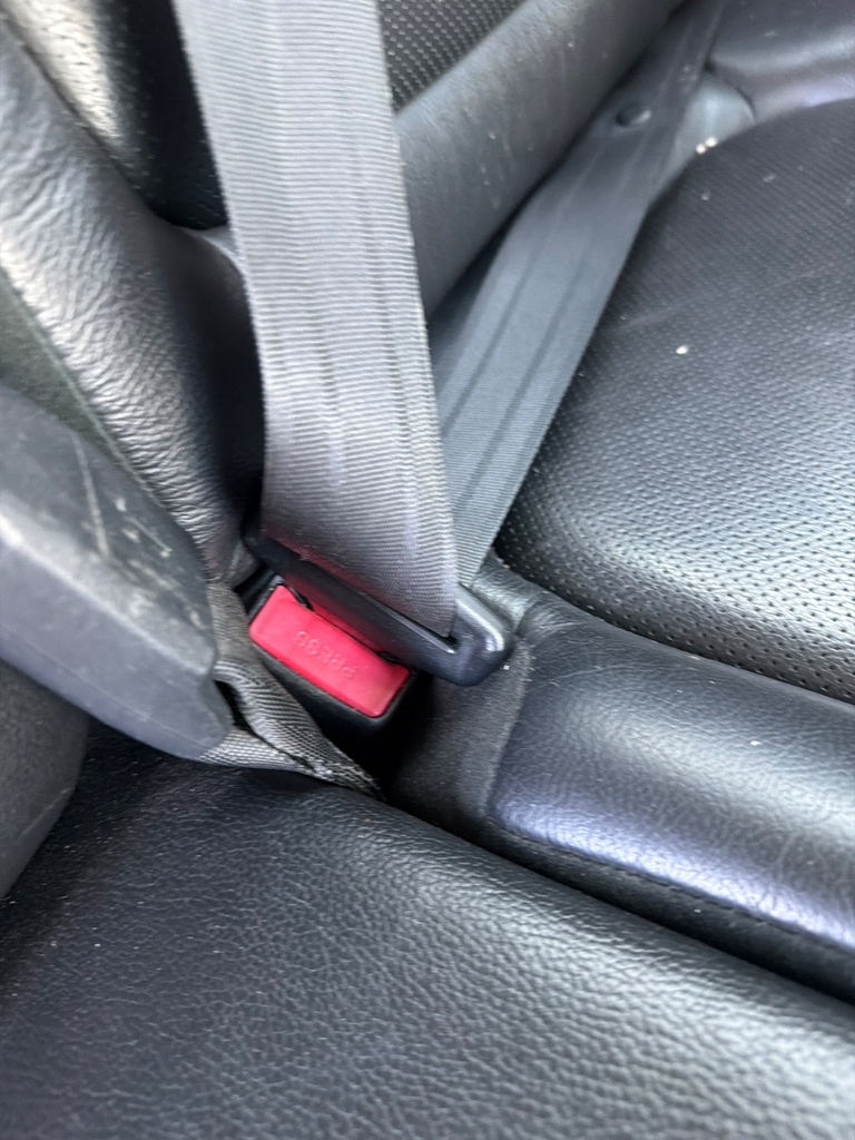 [EPE-122713] Cinturón de seguridad trasero central LH Mazda CX-5 04/2012-02/2017 110KW 150CV
