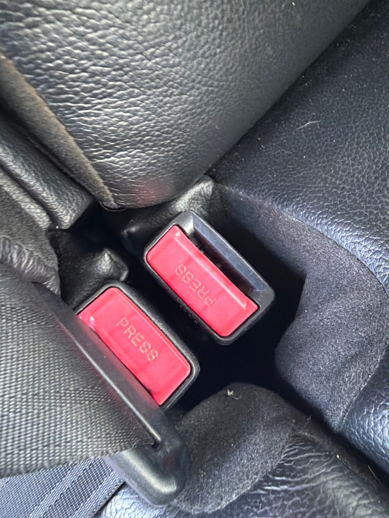 [EPE-122714] Cinturón de seguridad trasero central fila central RH Mazda CX-5 2013