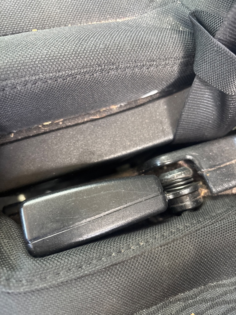 [EPE-123443] Cinturón de seguridad trasero central LH Land Rover Discovery 2009-2018