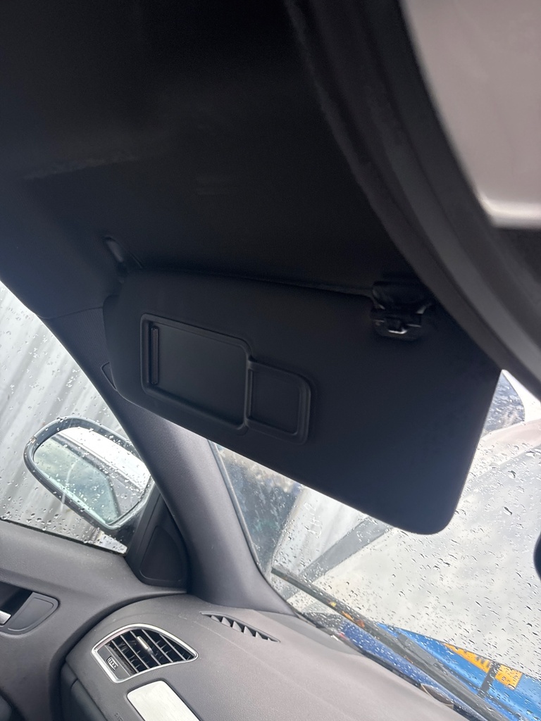 [EPE-123496] Parasol izquierdo Audi A4 2.0 TDI (2012)