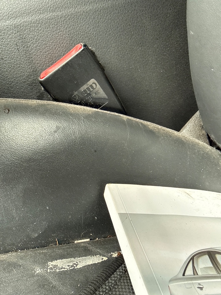 [EPE-107729] Cinturón de seguridad delantero izquierdo para Audi A6 C7 2.0 TDI 2014