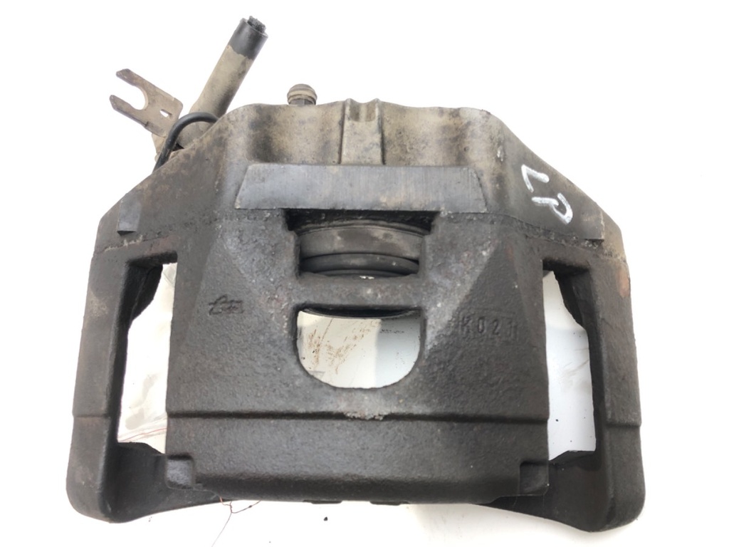 [STARK-440541] Pinza de freno delantera izquierda Audi A8 D3 (4E2, 4E8) 2002-2010