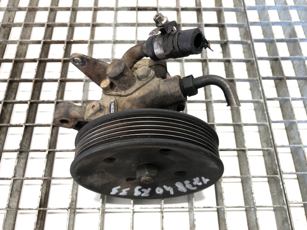 [STARK-777403] Bomba de dirección asistida SSANGYONG MUSSO (FJ) 2.3 103 kW 1996-2002