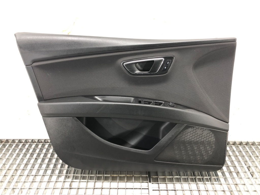 [STARK-663509] Panel de puerta delantero izquierdo SEAT León (5F1) 2012-2022