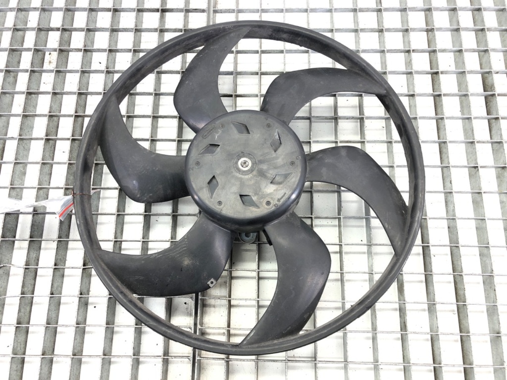 [STARK-670088] Ventilador del radiador CITROËN C3 Picasso (SH_) 1.6 HDi 90 2009-2022