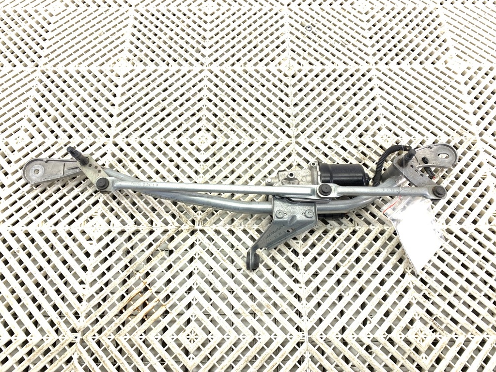 [STARK-708721] Mecanismo limpiaparabrisas delantero BMW Serie 3 Touring (G21, G81) 2019-2022