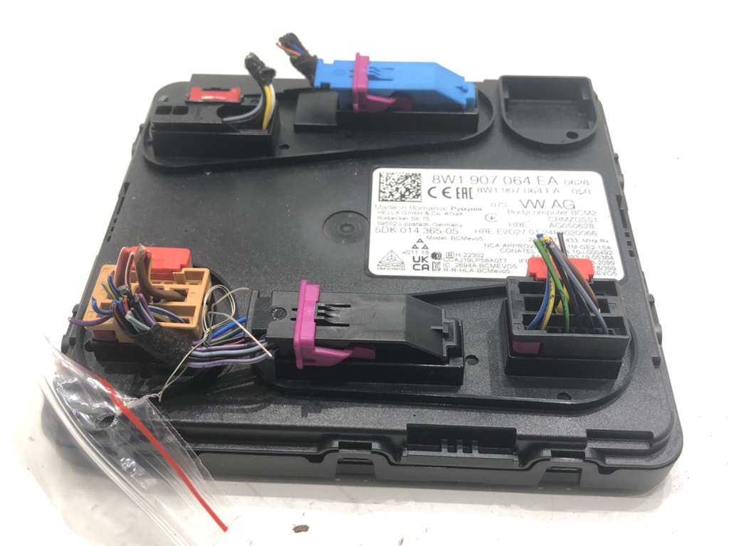 [STARK-779045] Módulo de confort Audi A4 B9 (8W2, 8WC) 2015-2022