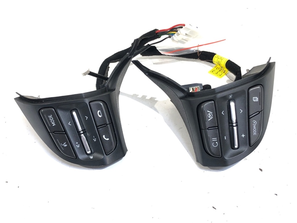[STARK-754077] Interruptores de volante HYUNDAI i30 (PDE, PD, PDEN) 2016-2022 1.0 T-GDI 120 CV