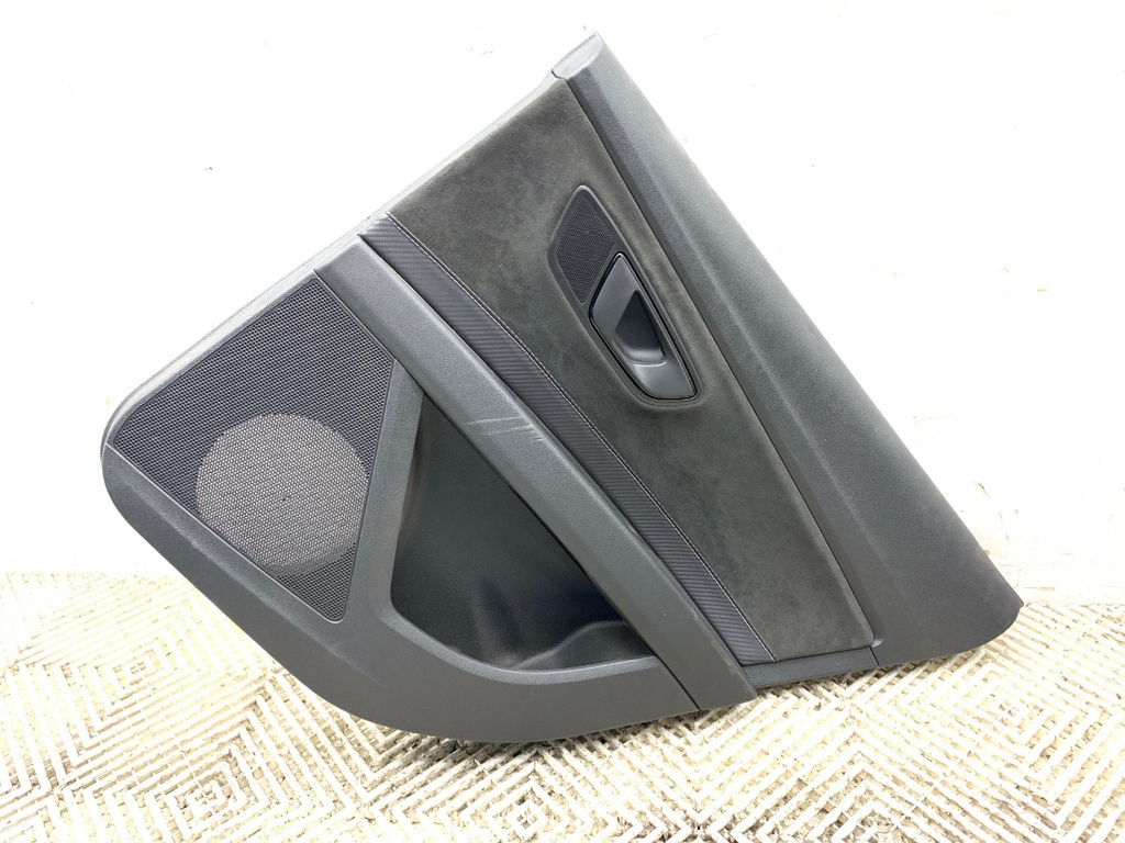 [STARK-776918] Panel de puerta trasero derecho SEAT León ST (5F8) 2.0 Cupra 4Drive 300 CV 2016-2022