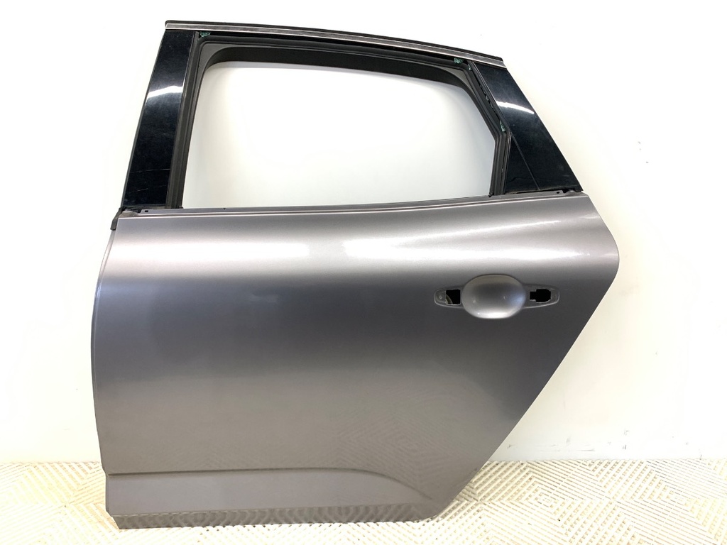 [STARK-875313] Puerta trasera izquierda Renault Talisman (LP_) 2015-2022