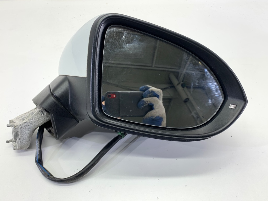 [STARK-804928] Retrovisor derecho VW Passat B8 Variant (3G5, CB5) 2.0 TDI 140 kW 2014-2022