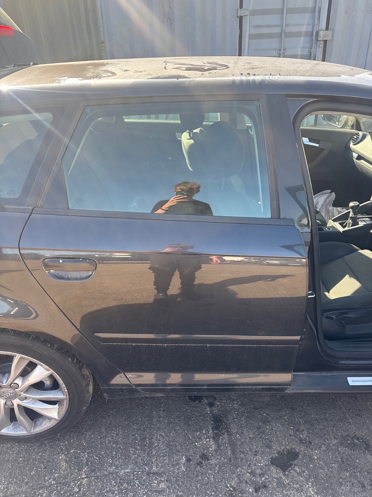 [EPE-124373] Puerta trasera derecha Audi A3 2012
