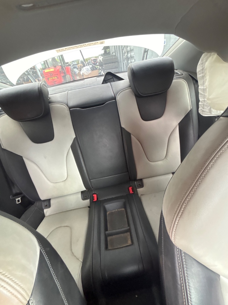 [EPE-124054] Conjunto de asiento trasero Audi A5