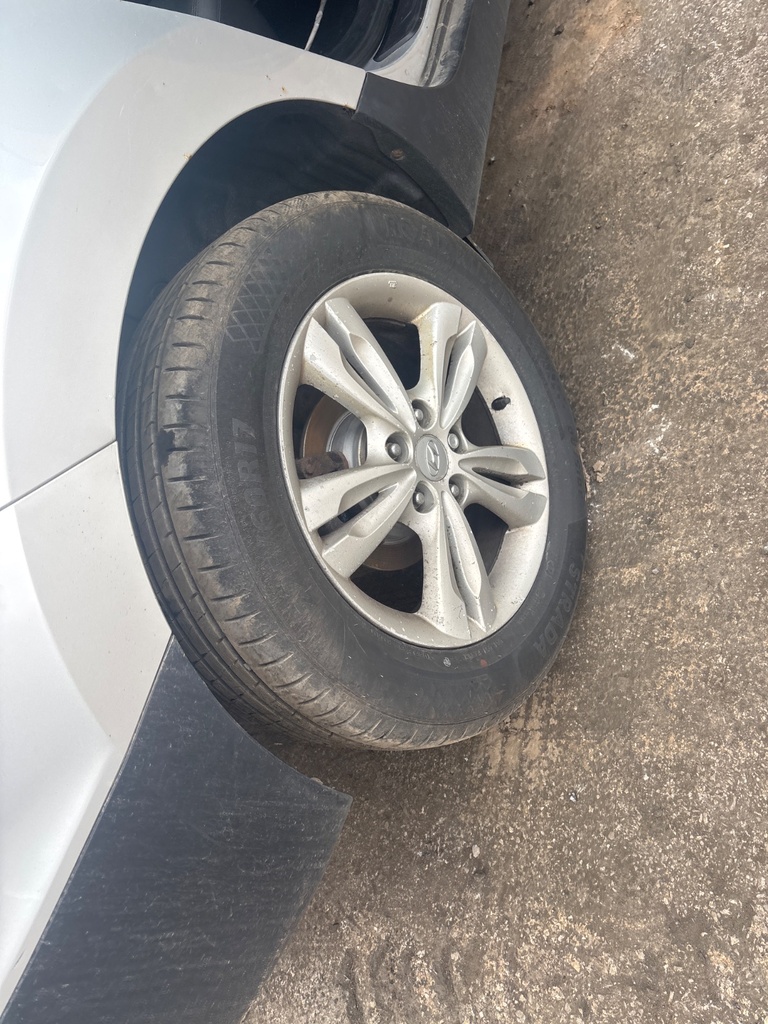 [EPE-124142] Kit de llantas de aleación Hyundai ix35