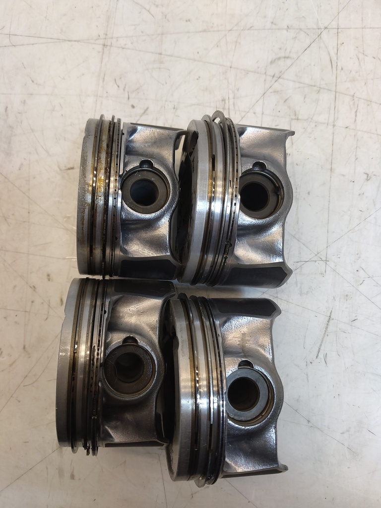 [MTD-536277] Juego de 4 pistones Audi A4 2.0 TFSI