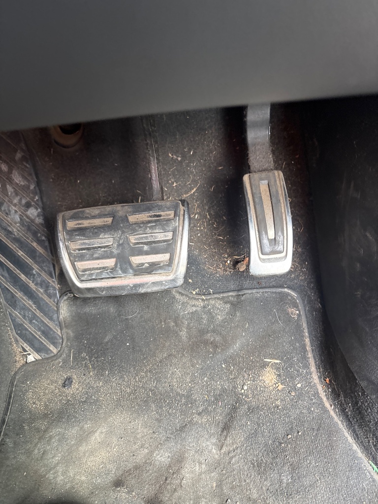 [EPE-124005] Conjunto de pedales Audi A5 2013