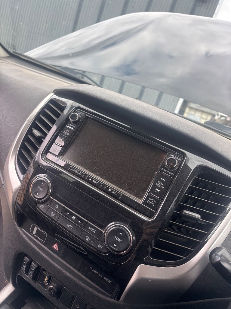 [EPE-124527] Salida de aire salpicadero Fiat Fullback
